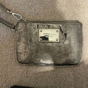 Michael Kors wristlet